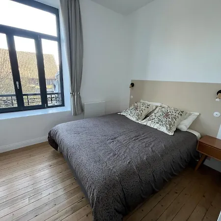 Apartment Face Aux Remparts - Bourgeois *